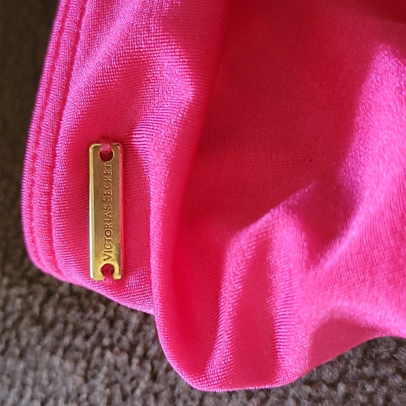 Victoria's secret fucsia gold O-ring cheeky bikini bottom - Picture 2 of 10